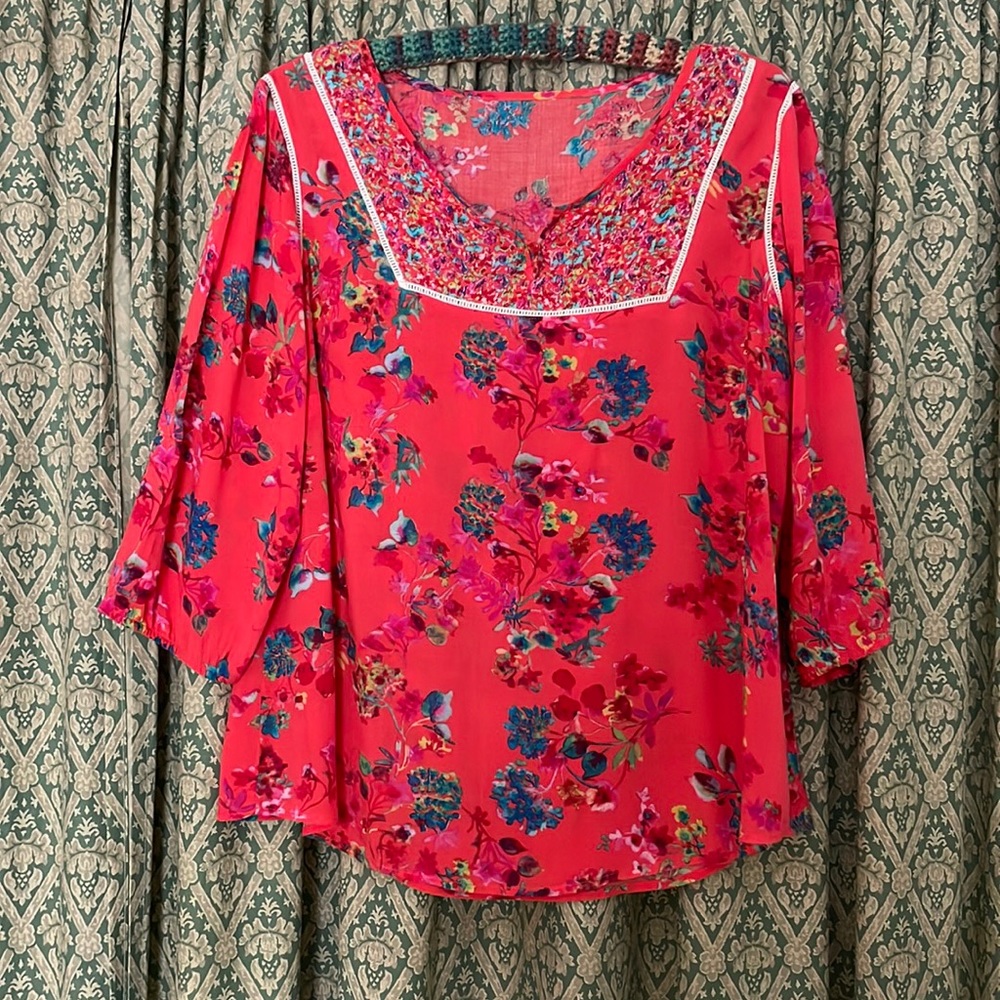 Floral top Sz M